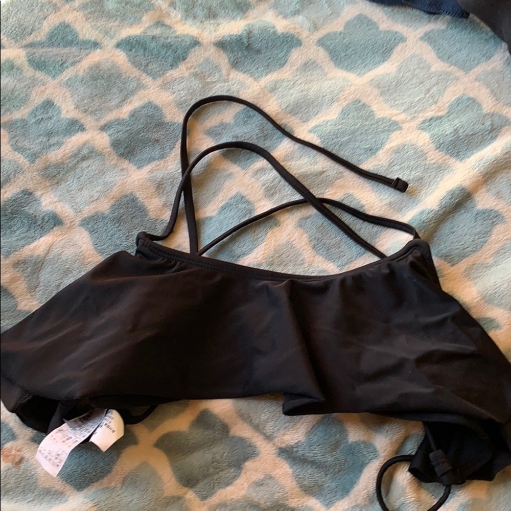 Flounce bikini